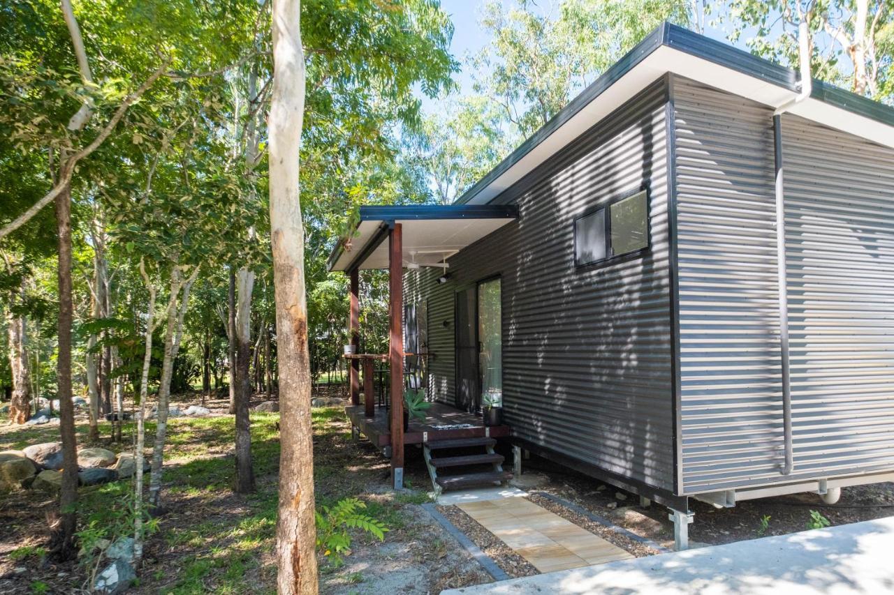 Airlie Beach Eco Cabins - Adults Only المظهر الخارجي الصورة